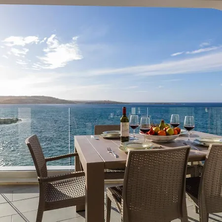 Ivory Seafront With Views!- Fl 12 By Homely * St Paul's Bay