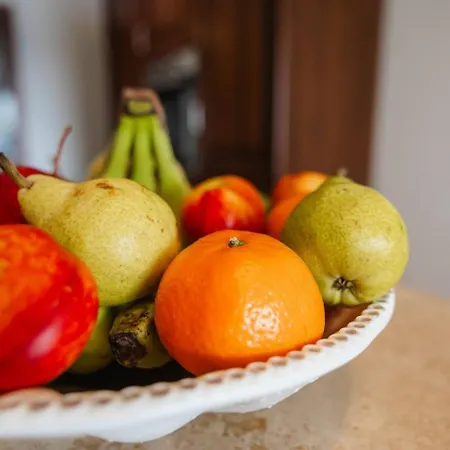 Ivory Seafront With Views!- Fl 12 By Homely Apartment *