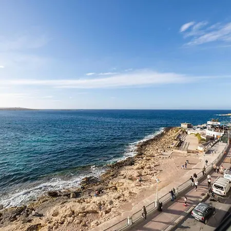 Ivory Seafront With Views!- Fl 12 By Homely Apartment *