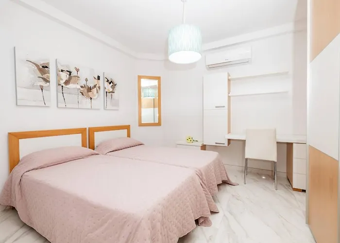 Апартаменты Ivory Seafront With Views!- Fl 12 By Homely