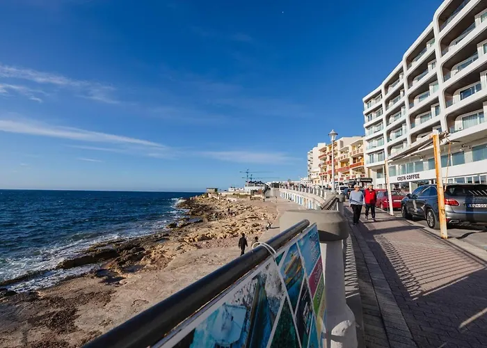 Ivory Seafront With Views!- Fl 12 By Homely Apartamento *