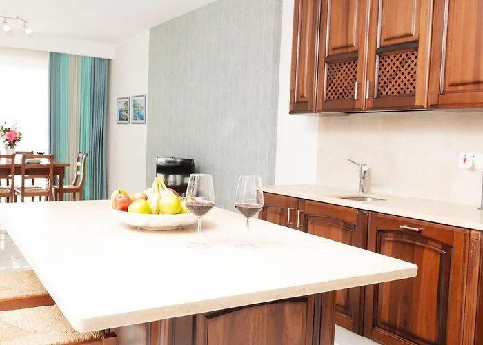 Ivory Seafront With Views!- Fl 12 By Homely * St Paul's Bay