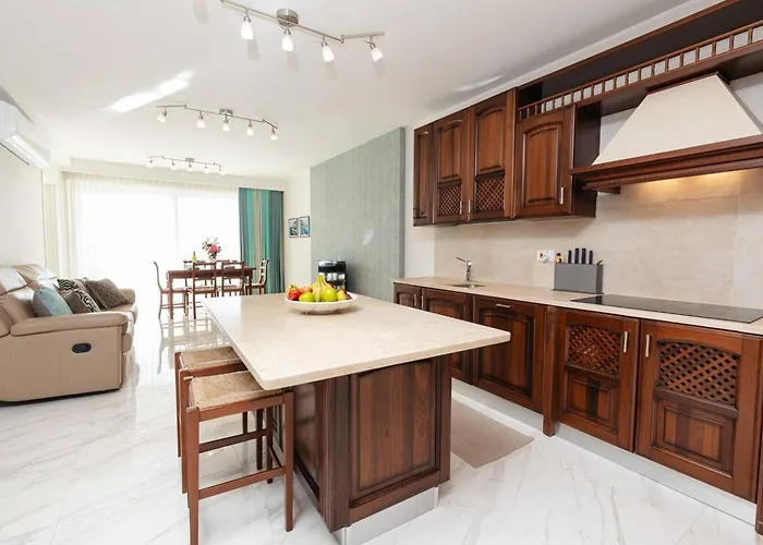 Апартаменты Ivory Seafront With Views!- Fl 12 By Homely