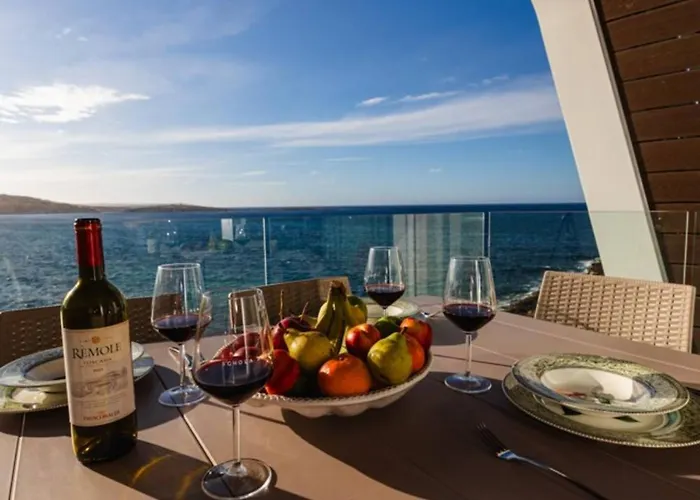 Apartamento Ivory Seafront With Views!- Fl 12 By Homely St Paul's Bay