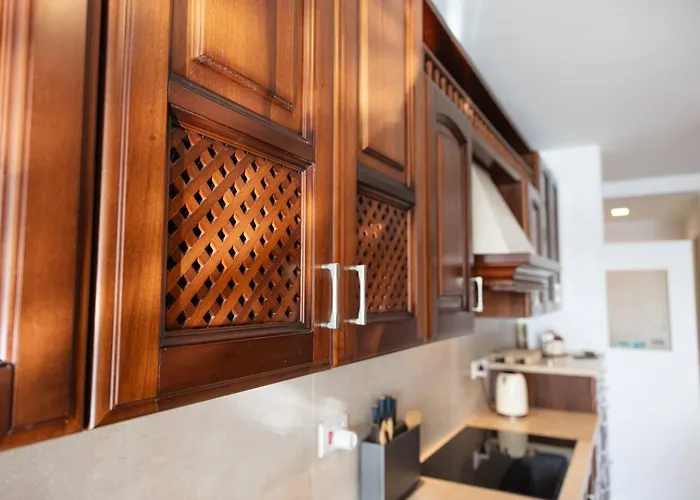 Ivory Seafront With Views!- Fl 12 By Homely * St Paul's Bay