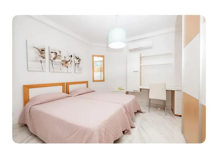 Ivory Seafront With Views!- Fl 12 By Homely Apartamento